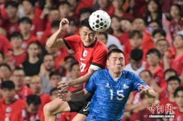 九游电脑版-国际足球友谊赛：中国香港队2:0战胜蒙古国队|中新网|吴宇曦|陈晋一|孙铭谦|劳烈斯_新浪体育_新浪新闻